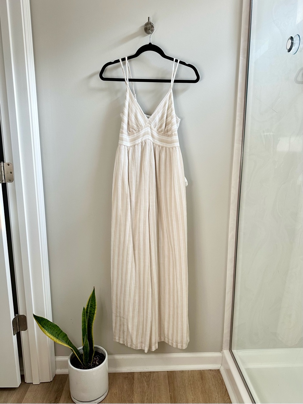 AE Plunge Wide-Leg Jumpsuit